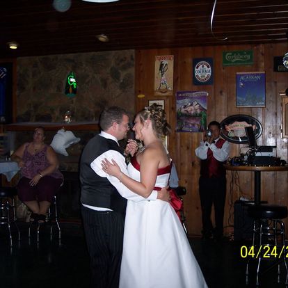 Lee Taylor (Alicia Anna Taylor) and late Ryan Bosse Wedding.. The Dance